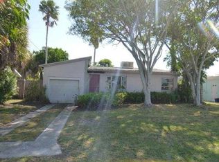 707 Sunset Cv, Madeira Beach, FL 33708