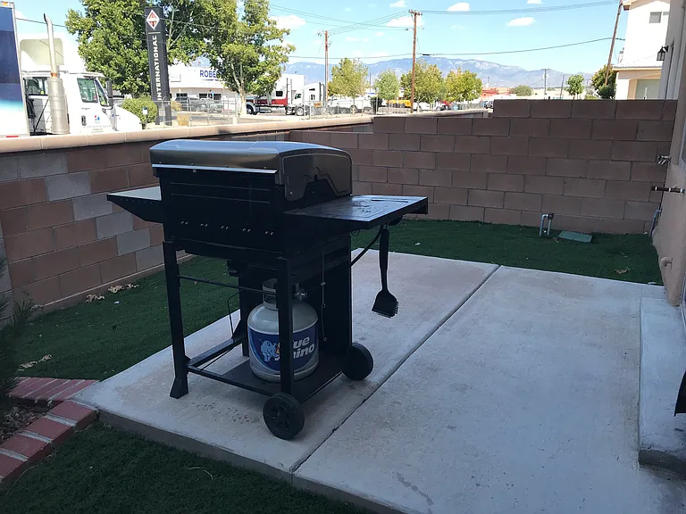 1605 Band Saw Dr NW — Photo 8