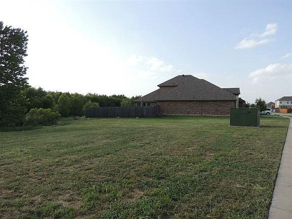 5th image of 6913 Meandering Creek Ln