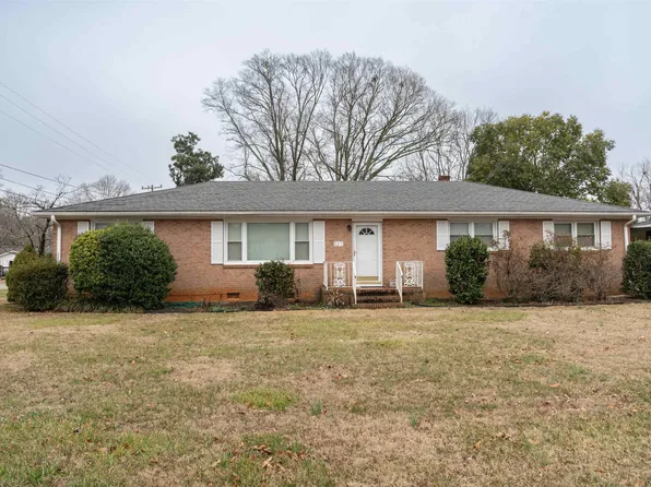 127 Lyndhurst St, Spartanburg, SC 29307