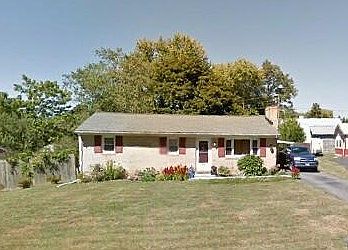 1st image of 216 Marshall Dr