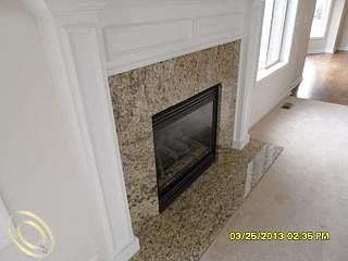 5th image of 32853 Greenwood Dr