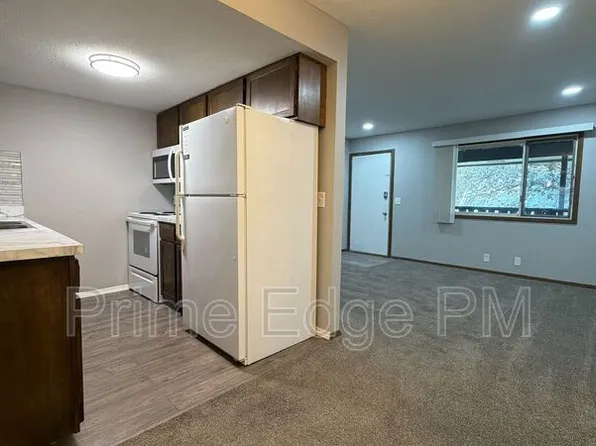 4520 Calvert St #7, Lincoln, NE 68506