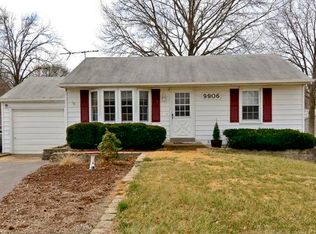 9906 Green Park Rd, Saint Louis, MO 63123