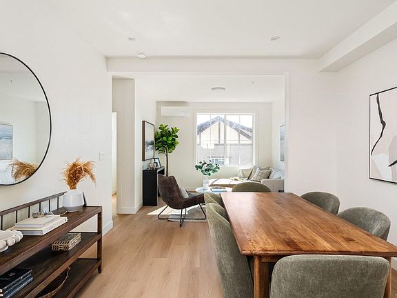 3rd image of 3439 Trumpeter St #5