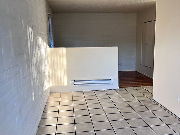 3rd image of 2000 N Camino Serna #16
