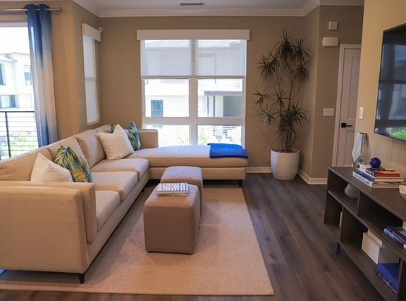4th image of 2742 Via Alta Pl