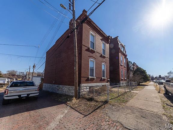 3rd image of 3916 Nebraska Ave
