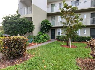 2228 N Cypress Bend Dr APT 101, Pompano Beach, FL 33069