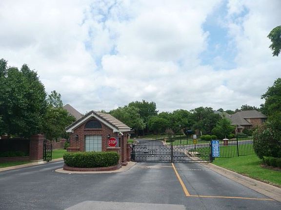 2nd image of 2114 Bay Cove Ct