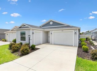 1742 Phifer Pl, Okahumpka, FL 34762