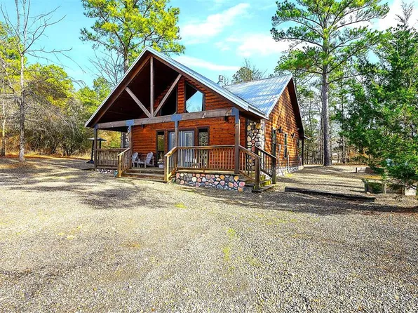 144 Honey Crisp Ln, Broken Bow, OK 74728