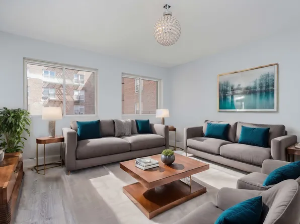 3225 Shore Parkway image 6 of 27