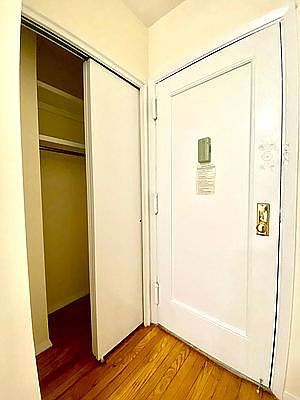 4th image of 515 E 78th St #6BV
