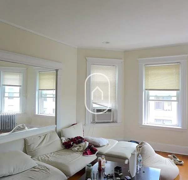 1870 Commonwealth Ave — Photo 5