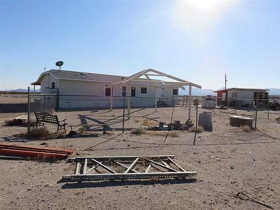 3rd image of 24689 E County Road 13 3/4 St #3/4