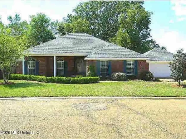 943 Eagles Nest Dr, Byram, MS 39272