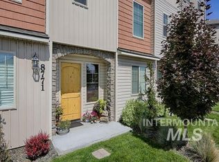 8771 W Pne, Valley Boise, ID 83709