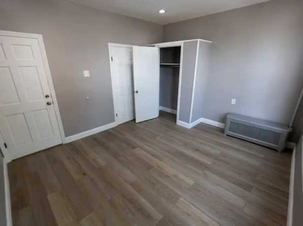 9728 Flatlands Avenue image 23 of 40