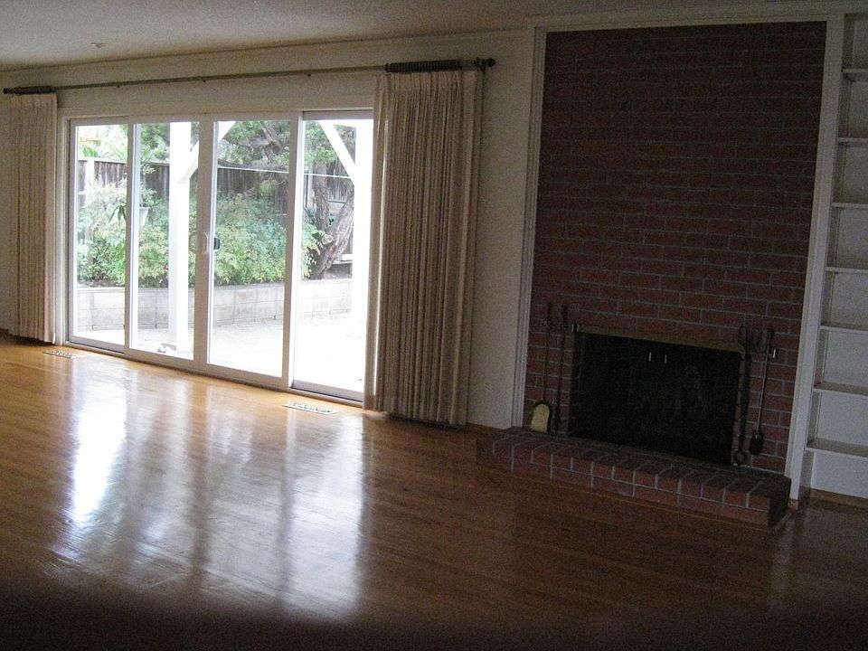 1st image of 11061 Santa Teresa Dr