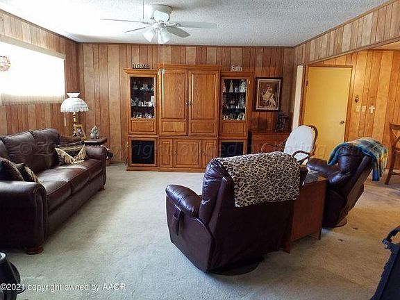 2nd image of 1714 N Dogwood Ln