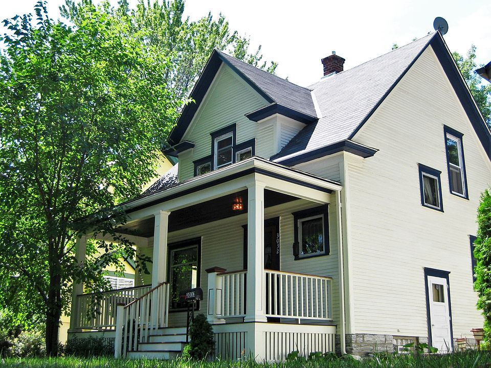 1st image of 3032 42nd Ave S