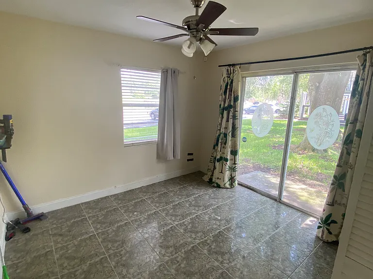 7126 Waterside Dr — Photo 16