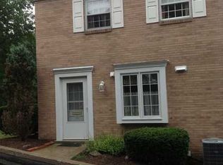 11 Oxford Ct, Pittsburgh, PA
