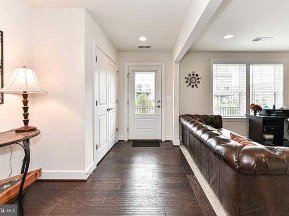 3rd image of 6156 Carey Park Ln