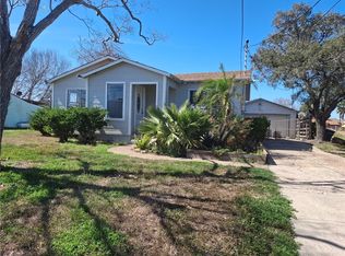 1333 Woodlawn Dr, Corpus Christi, TX 78412