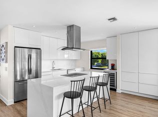 Hibiscus S, Boynton Beach, FL 33436