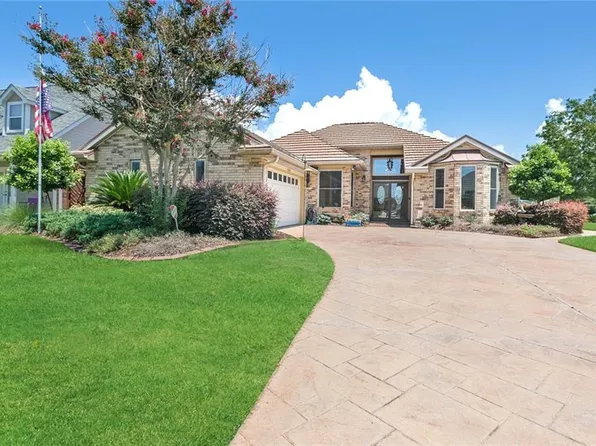 110 Moonraker Dr, Slidell, LA 70458