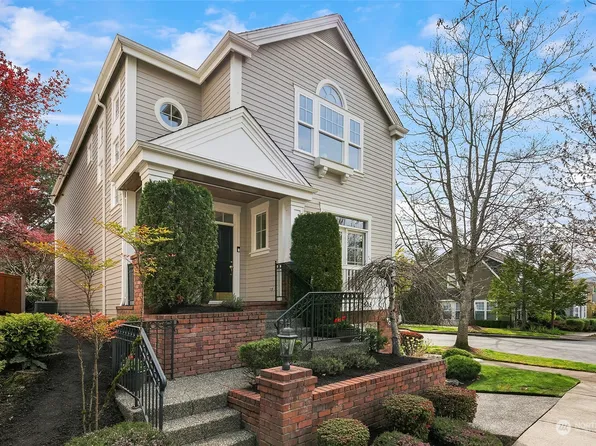 1505 NE Iris Street, Issaquah, WA 98029