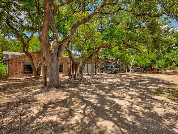 3rd image of 8506 Mesa Dr #A