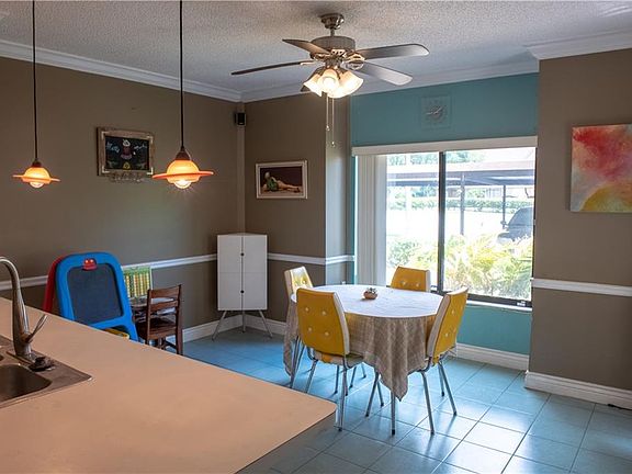 4th image of 1714 Lake Cypress Dr