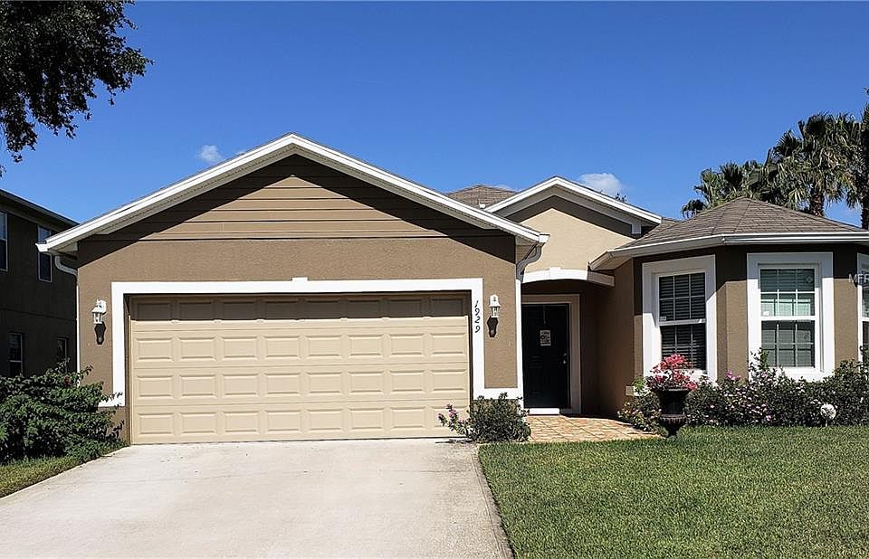 1st image of 1929 Acacia Dr