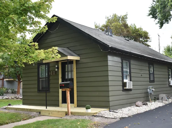 300 E 10th St, Fond Du Lac, WI 54935