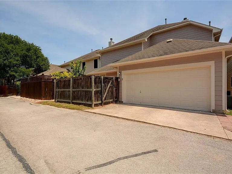 2614 Kinney Oaks Ct — Photo 28
