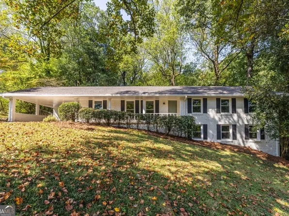 1590 Knob Hill Dr NE, Atlanta, GA 30329