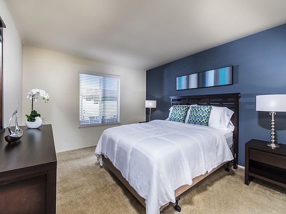 3rd image of 200 Hollis Ave #7319580