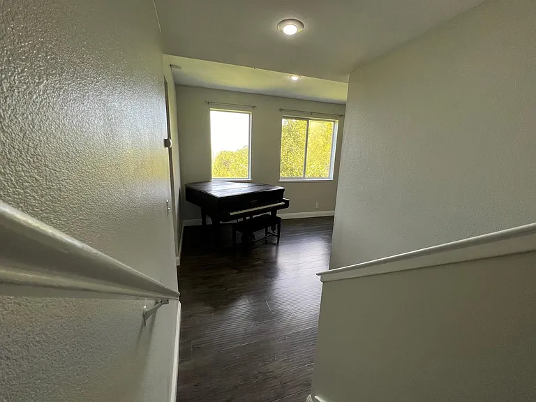 Stairway down to the lower level