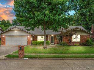 8313 E 108th St, Tulsa, OK 74133