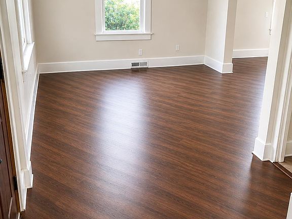 3rd image of 1936 Bayer Ave