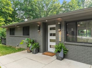 7764 S Indian Ridge Dr, Trafalgar, IN 46181