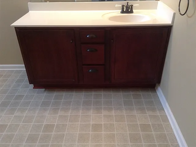 10004 Barrands Ln — Photo 10
