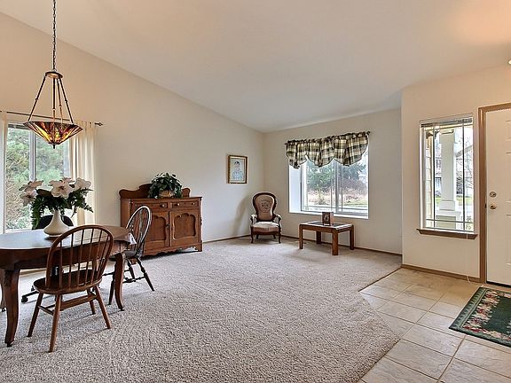 3rd image of 18608 14th Avenue Ct E