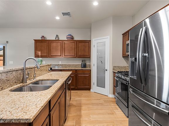5th image of 5354 N Prairie Heights Drive