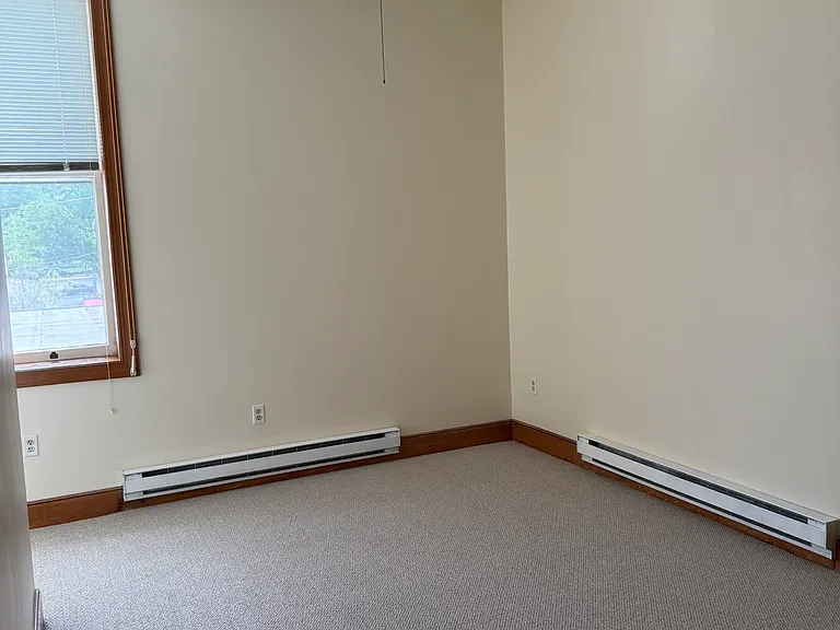 New carpet livingroom
