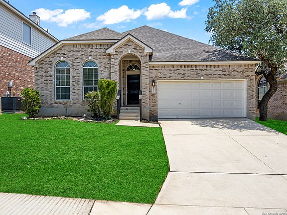2nd image of 26430 Walden Oak