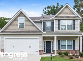 372 Fieldcrest Dr, Dallas, GA 30132